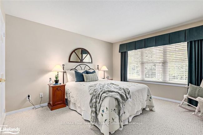 15 Westwind Dr, House attached with 4 bedrooms, 2 bathrooms and 2 parking in Collingwood ON | Image 26