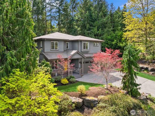 7817 Ledge Stone Loop Ne, Bainbridge Island, WA, 98110-2659 | Card Image