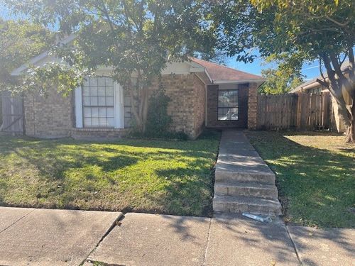 1634 Windmill Ln, Mesquite, TX, 75149-6864 | Card Image