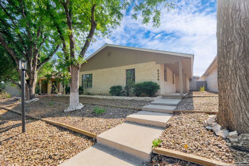 8906 Willmon Way, Windcrest, TX, 78239-1947 | Card Image