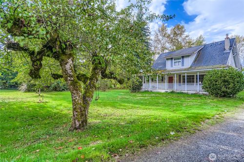 9007 Arlington Heights Rd, Arlington, WA, 98223-4407 | Card Image