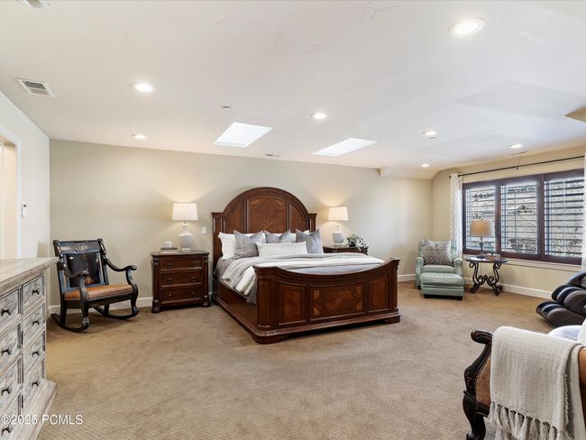 5932 E Big Horn Pkwy, Home with 7 bedrooms, 6 bathrooms and null parking in Eden UT | Image 33