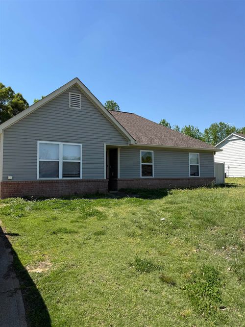 213 W Harmony Dr, Mason, TN, 38049 | Card Image