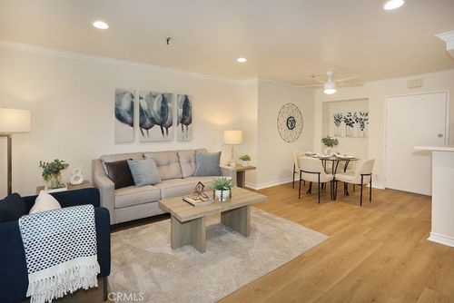 4788 Lakeview Ave, Yorba Linda, CA, 92886-2488 | Card Image