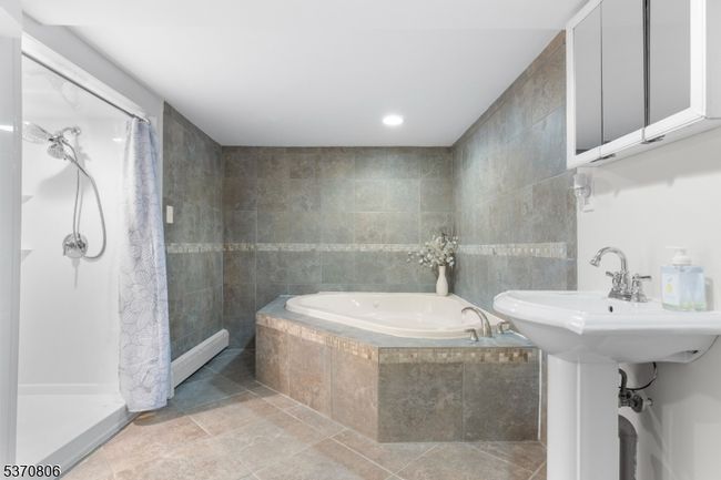 1436 E Front St, House other with 3 bedrooms, 2 bathrooms and null parking in Plainfield NJ | Image 24