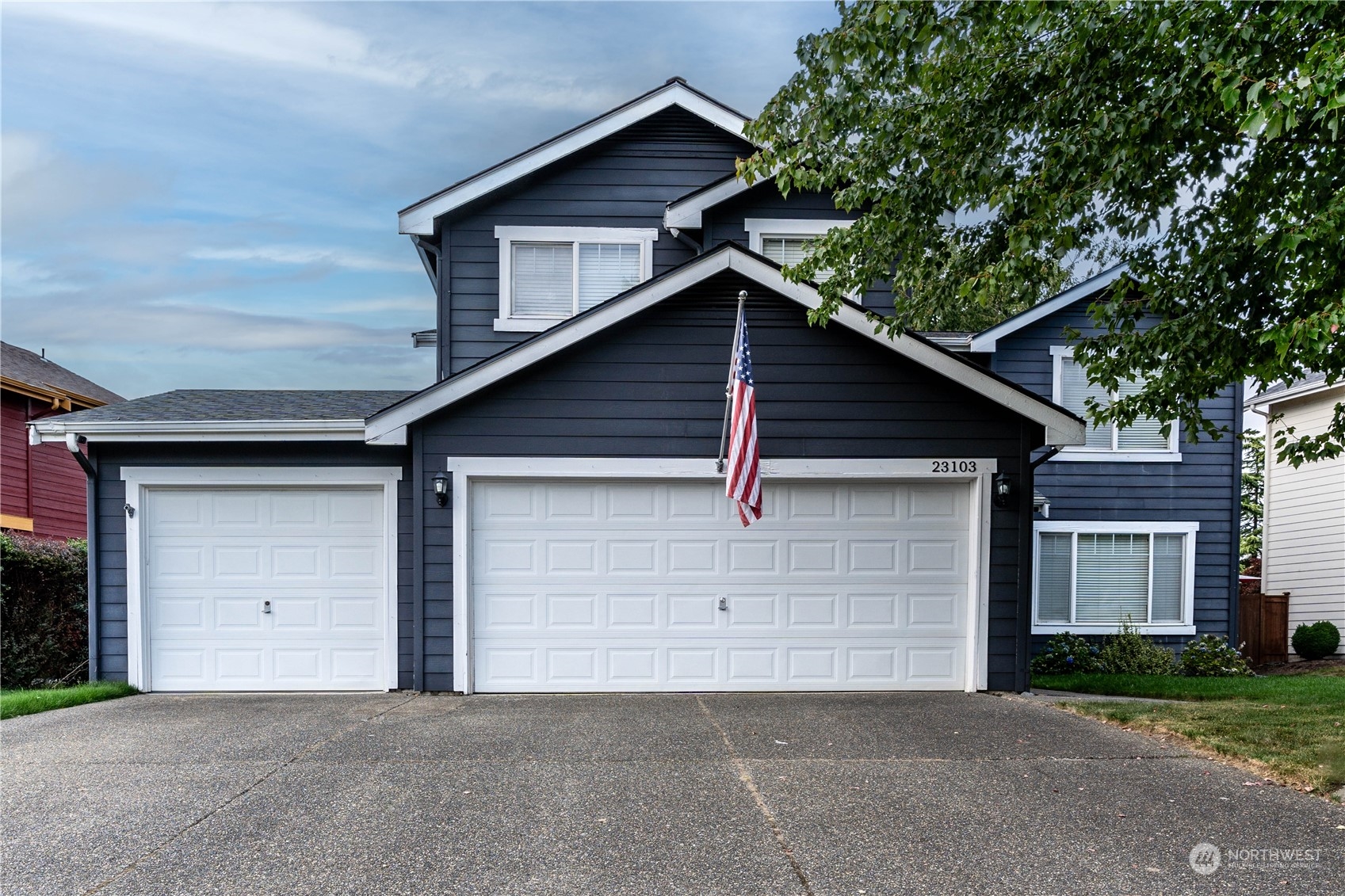 106th St, Buckley, WA 98321