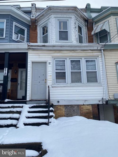 212 W 25th St, WILMINGTON, DE, 19802-4116 | Card Image