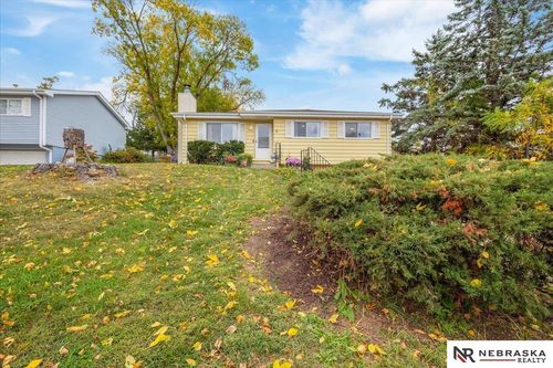 4905 N 93rd St, Omaha, NE, 68134-2710 | Card Image