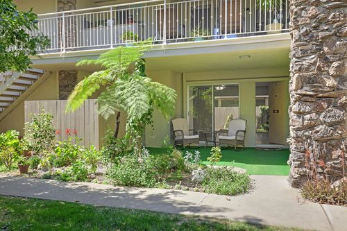 unit-3-5722 Encina Rd, GOLETA, CA, 93117-2247 | Card Image