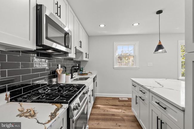 923 Fairmount Ave, Townhouse with 4 bedrooms, 2 bathrooms and null parking in TOWSON MD | Image 11