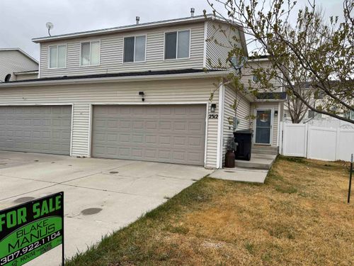 2312 Bitter Creek Trl, Rock Springs, WY, 82901-6583 | Card Image