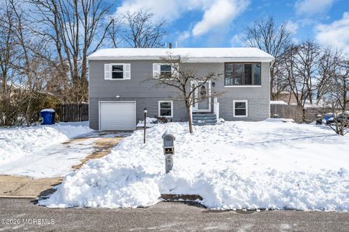 24 Cedar Hill Ln, Toms River, NJ, 08755-4904 | Card Image