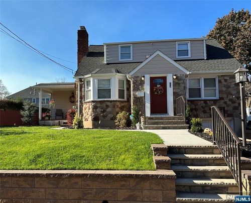 159 Livingston St, Northvale, NJ, 07647-1835 | Card Image