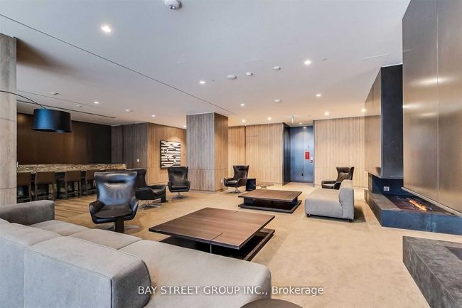 1514 - 27 Bathurst St, Condo with 2 bedrooms, 2 bathrooms and null parking in Toronto ON | Image 15