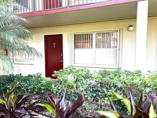 apt-111-151 Sw 135th Ter, Pembroke Pines, FL, 33027-2043 | Card Image