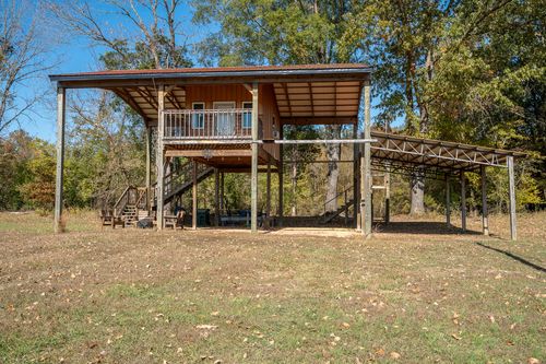 330 Jett Drive, Clifton, TN, 38425 | Card Image