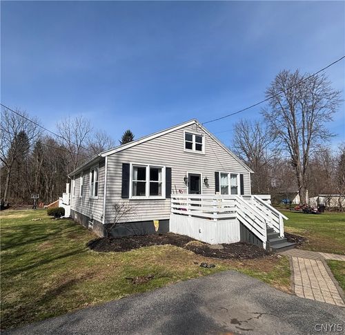 23 Phillips St, Lysander, NY, 13027-2716 | Card Image