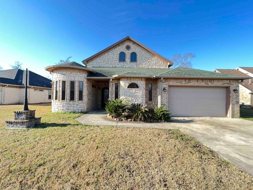 6030 Queens Ct, Orange, TX, 77630-8243 | Card Image