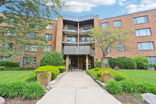 unit-410-950 E Wilmette Rd, Palatine, IL, 60074-6479 | Card Image