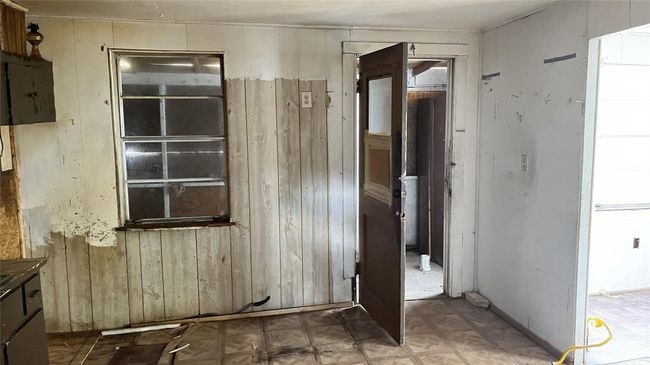 2005 W Abilene Dr, House other with 2 bedrooms, 1 bathrooms and null parking in Weslaco TX | Image 14