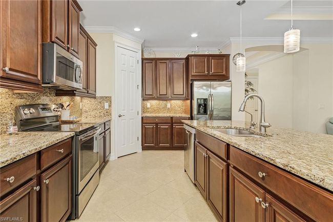 20571 Long Pond Rd, House other with 3 bedrooms, 2 bathrooms and 2 parking in NORTH FORT MYERS FL | Image 4