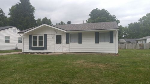 2856 E Cardinal Dr, Decatur, IL, 62526-2209 | Card Image