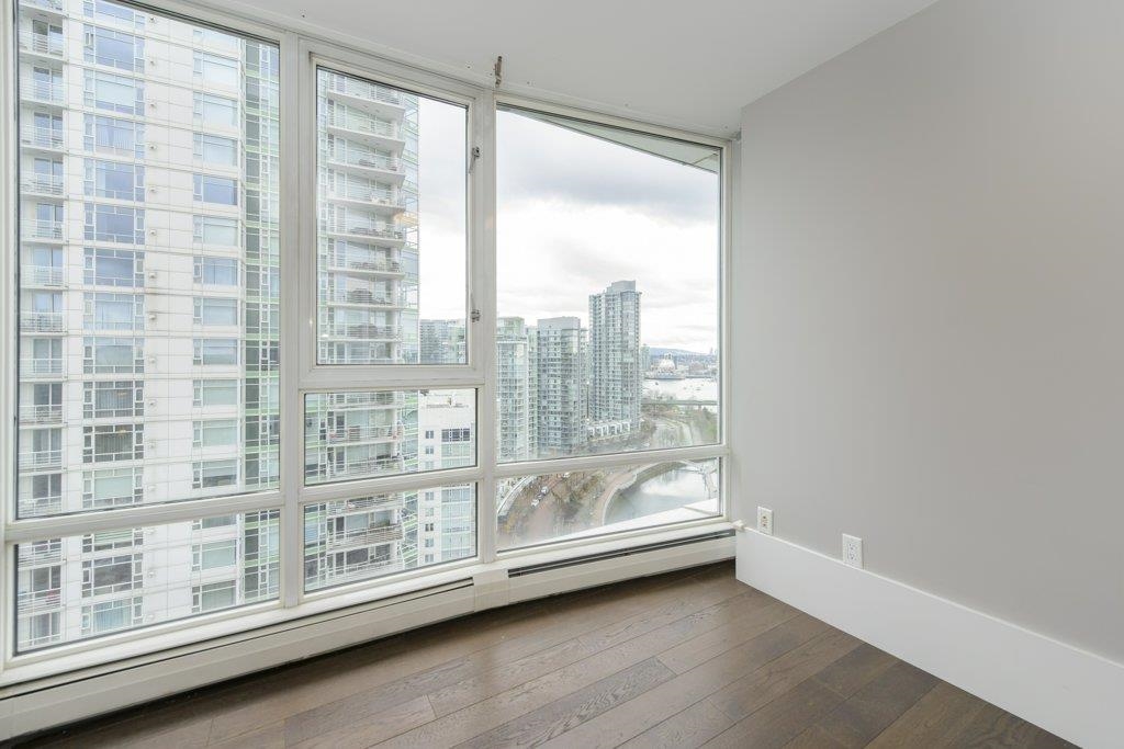2203 - 1201 Marinaside Crescent, Condo with 2 bedrooms, 2 bathrooms and 2 parking in Vancouver BC | Image 20