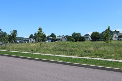 3 Dustin Dr, Milton, VT, 05468-3109 | Card Image