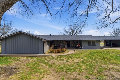 2006 Lynn Ave, Pawhuska, OK, 74056-5023 | Card Image