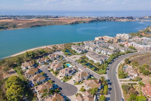 4759 Bryce Cir, Carlsbad, CA, 92008-4289 | Card Image