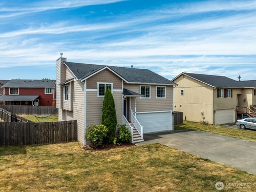 3506 Nanette Ln Se, Port Orchard, WA, 98366-5542 | Card Image
