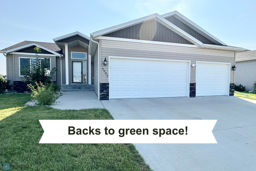 6002 66th St S, Fargo, ND, 58104-5614 | Card Image