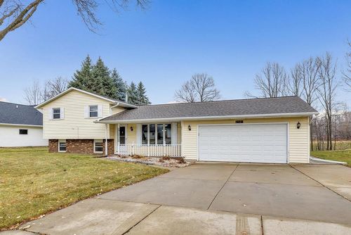 2527 Garden Park Terrace, BELLEVUE, WI, 54311 | Card Image