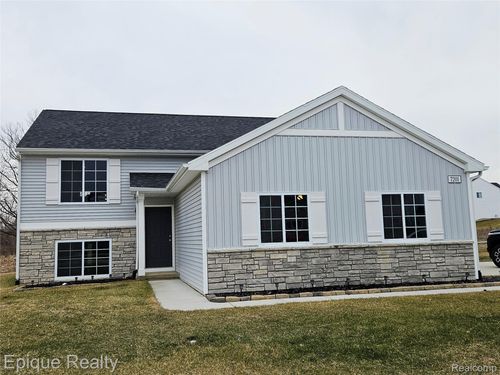 7201 Primrose Ln, Grand Blanc, MI, 48439 | Card Image