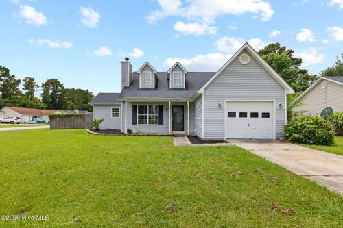 301 Paddock Pl, Jacksonville, NC, 28546-9403 | Card Image