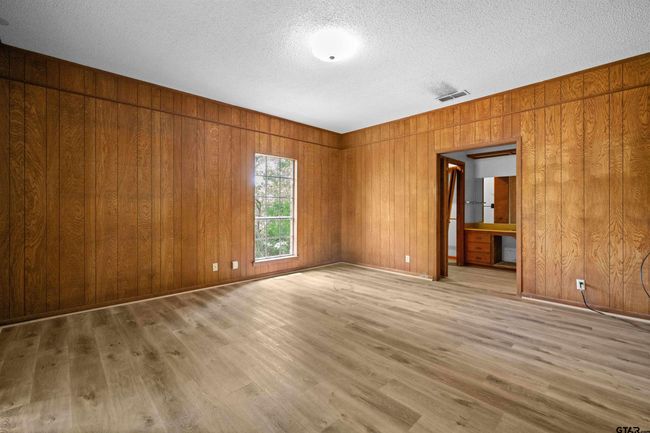 20568 State Highway 110 S, House other with 4 bedrooms, 3 bathrooms and null parking in Troup TX | Image 22