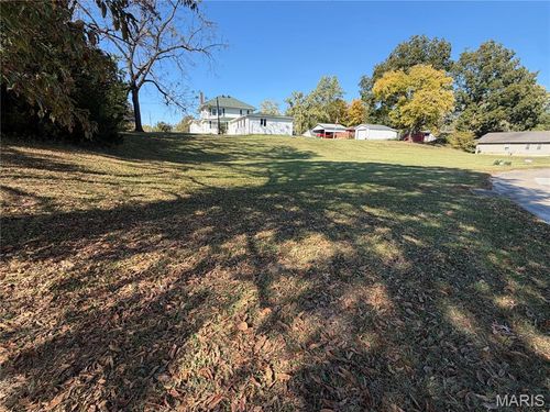 633 Eastview Ct, Jackson, MO, 63755-1473 | Card Image