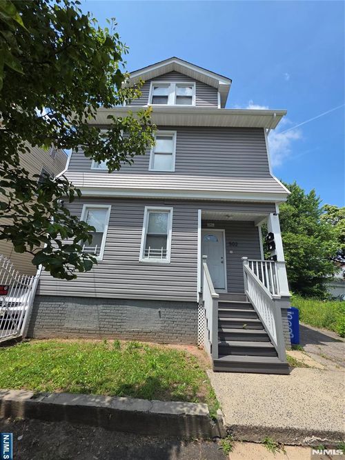 503 20th St, Irvington, NJ, 07111-4545 | Card Image