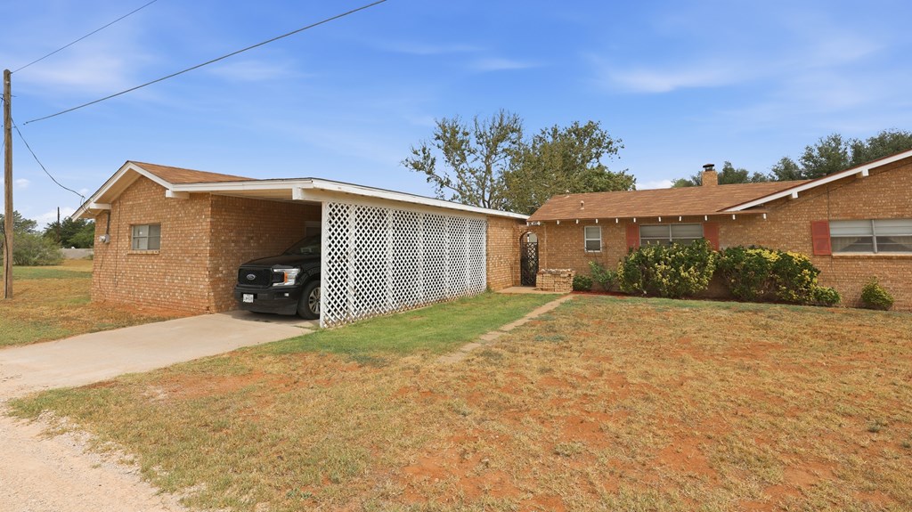 Residential in Andrews 4