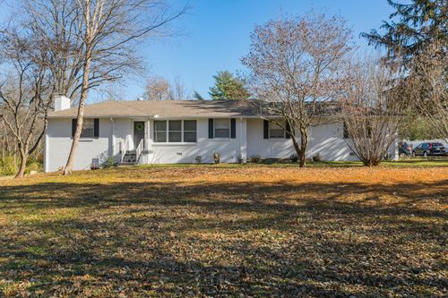 215 Donna Dr, Madison, TN, 37115-3618 | Card Image