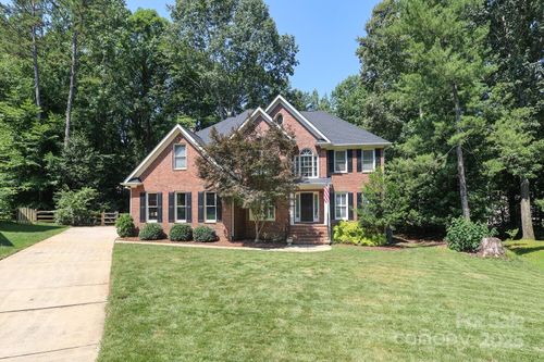 5051 Carillon Way, Charlotte, NC, 28270-0432 | Card Image