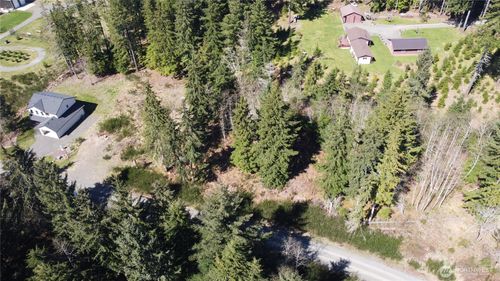 9945 Thomas St, Forks, WA, 98331 | Card Image