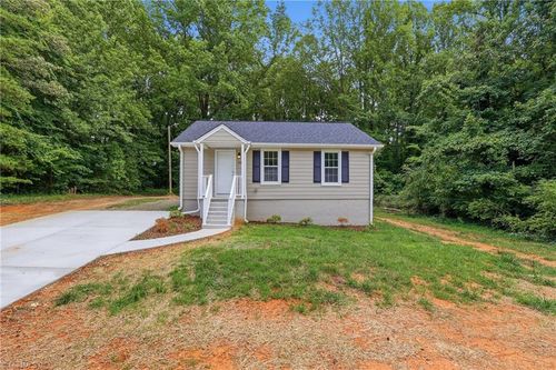 445 Fitch Drive, Mebane, NC, 27302 | Card Image
