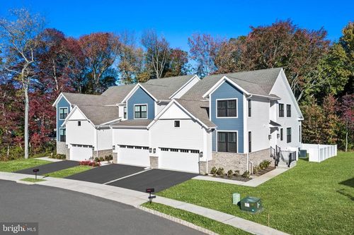 18 Kay Chiarello Way, Hamilton, NJ, 08690-3647 | Card Image