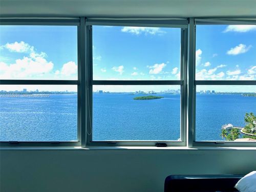 apt-1406-11930 N Bayshore Dr, North Miami, FL, 33181-2901 | Card Image