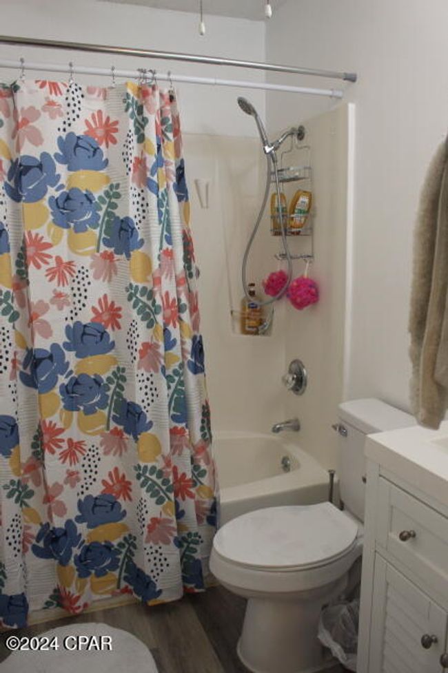 6562 Messer Rd, House other with 3 bedrooms, 2 bathrooms and null parking in Grand Ridge FL | Image 32