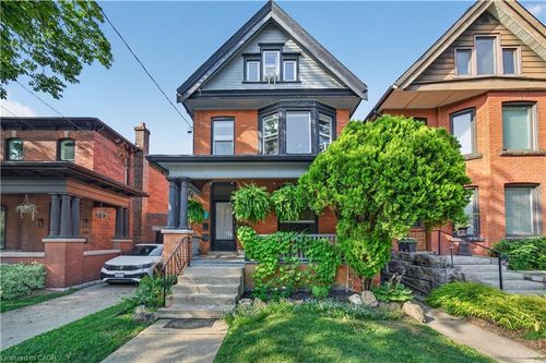 148 Markland St, Hamilton, ON, L8P2K5 | Card Image