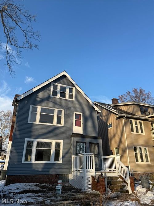13517 4th Ave, East Cleveland, OH, 44112-3115 | Card Image