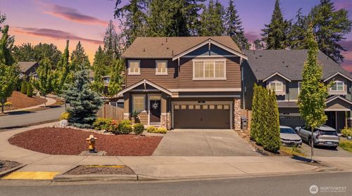 9821 15th Pl Se, Lake Stevens, WA, 98258-3827 | Card Image