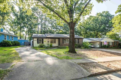 1526 Vera Cruz St, Memphis, TN, 38117-6818 | Card Image